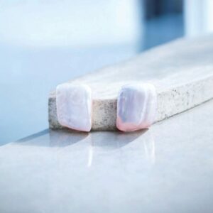 Boucles d’oreilles clous en perles Kashi baroques de culture – Argent sterling 925