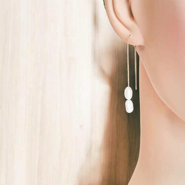 Boucles d’Oreilles Classiques en Perles Baroques & Plaqué Or 14K – Image 5