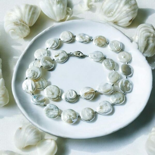Collier en Perles Baroques Plates de Luxe – Image 3