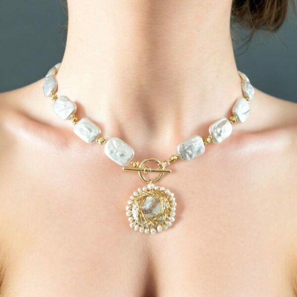 Collier à Bascule en Perles d'Eau Douce – Image 2